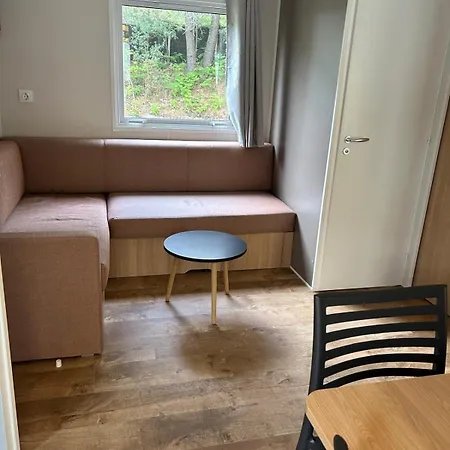 Bungalow J21 *